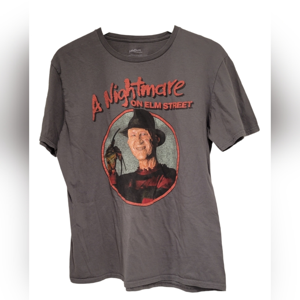 A Nightmare On Elm Street Freddy Krueger Unisex Large Gray Shirt Horror. Classic